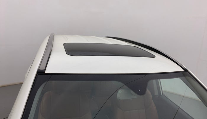 2019 Mahindra XUV500 W9 AT, Diesel, Automatic, 86,802 km, Roof
