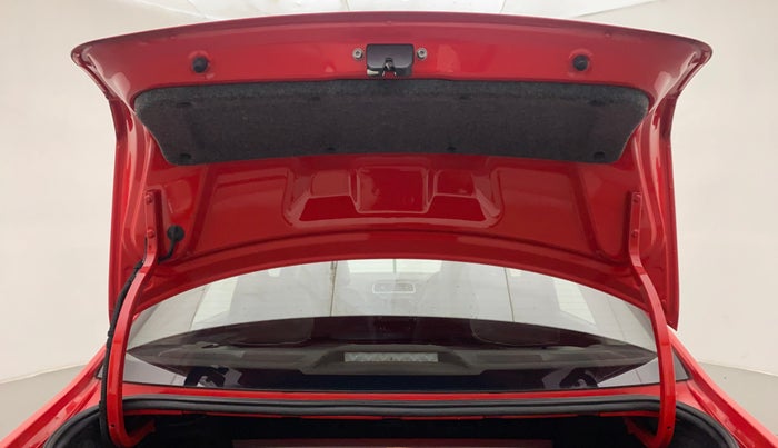 2018 Skoda Rapid STYLE 1.6 MPI AT, Petrol, Automatic, 58,515 km, Boot Door Open