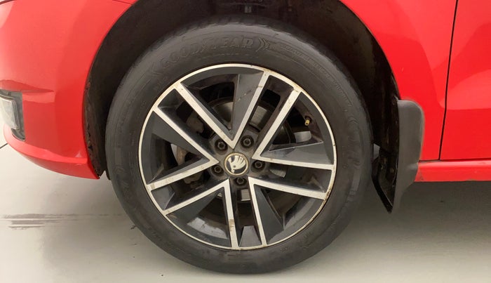 2018 Skoda Rapid STYLE 1.6 MPI AT, Petrol, Automatic, 58,515 km, Left Front Wheel