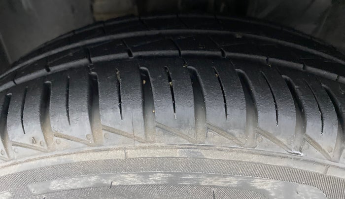 2021 Datsun Redi Go T (O), Petrol, Manual, 14,339 km, Left Front Tyre Tread