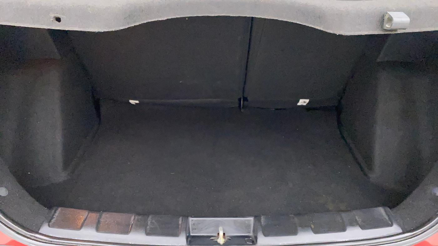 2019 Tata NEXON XZ PLUS DIESEL, Diesel, Manual, 69,630 km, Boot Inside