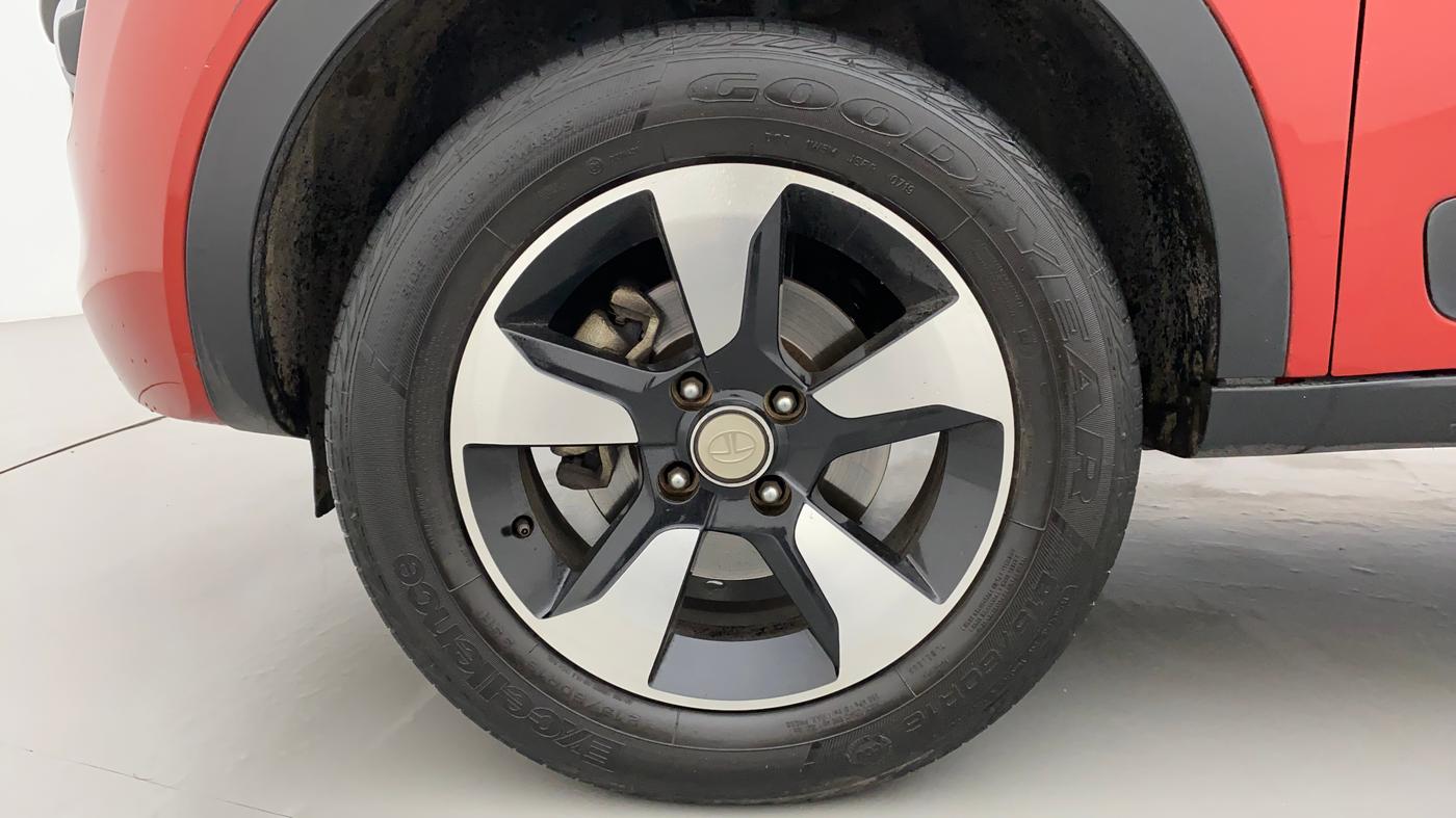 2019 Tata NEXON XZ PLUS DIESEL, Diesel, Manual, 69,630 km, Left Front Wheel