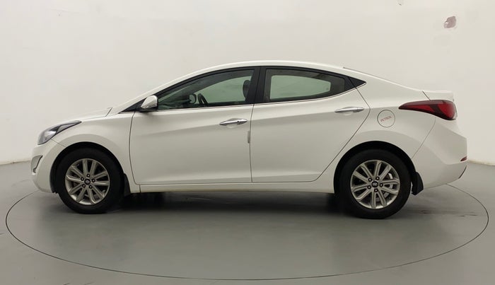 2016 Hyundai New Elantra 1.8 SX MT VTVT, Petrol, Manual, 31,873 km, Left Side