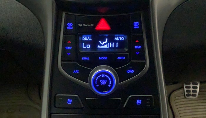 2016 Hyundai New Elantra 1.8 SX MT VTVT, Petrol, Manual, 31,873 km, Automatic Climate Control