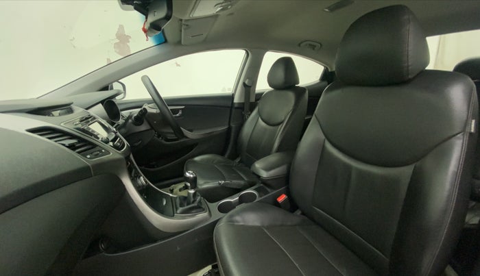 2016 Hyundai New Elantra 1.8 SX MT VTVT, Petrol, Manual, 31,873 km, Right Side Front Door Cabin