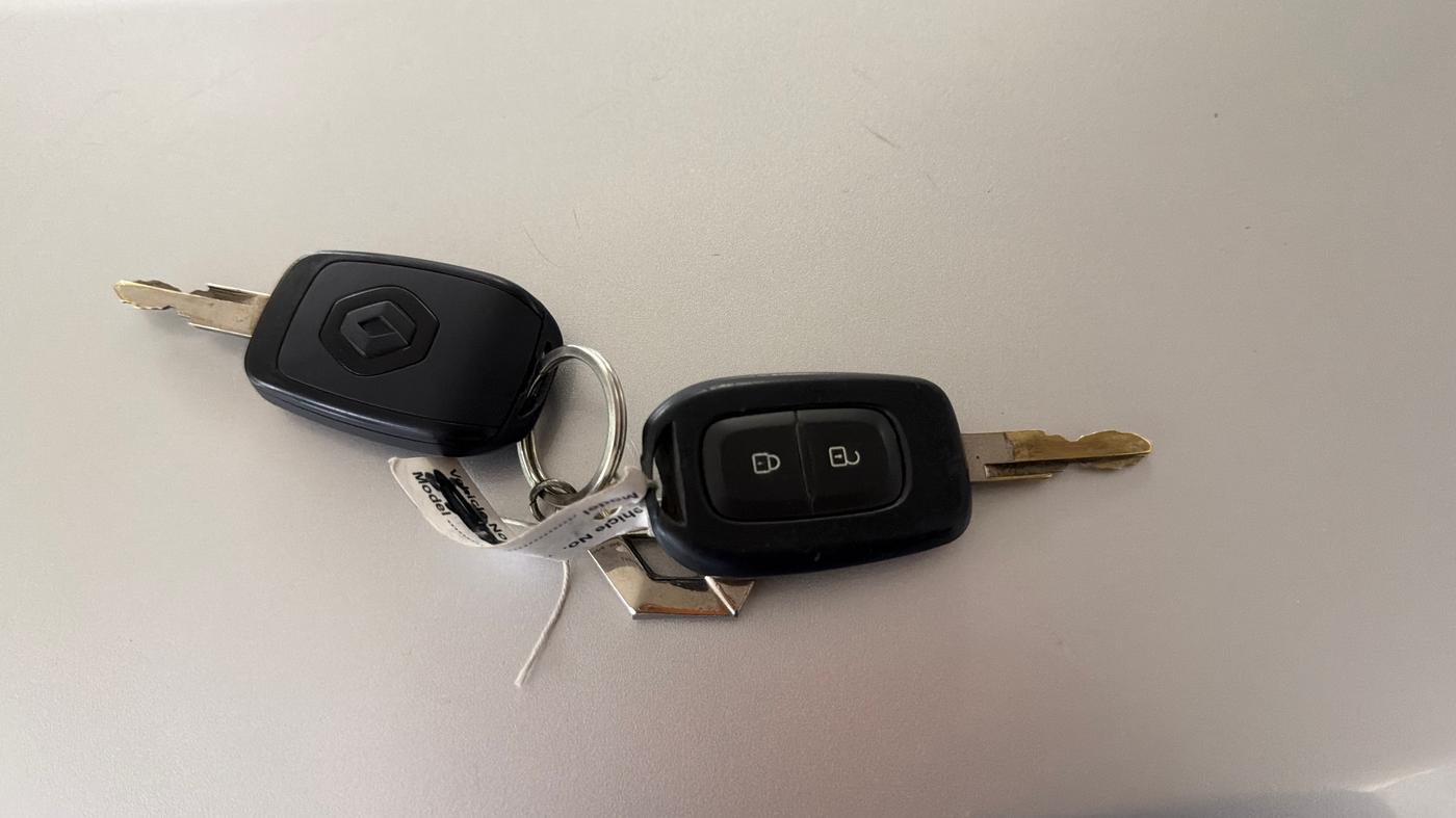 2021 Renault Kwid RXL, Petrol, Manual, 40,654 km, Key Close Up