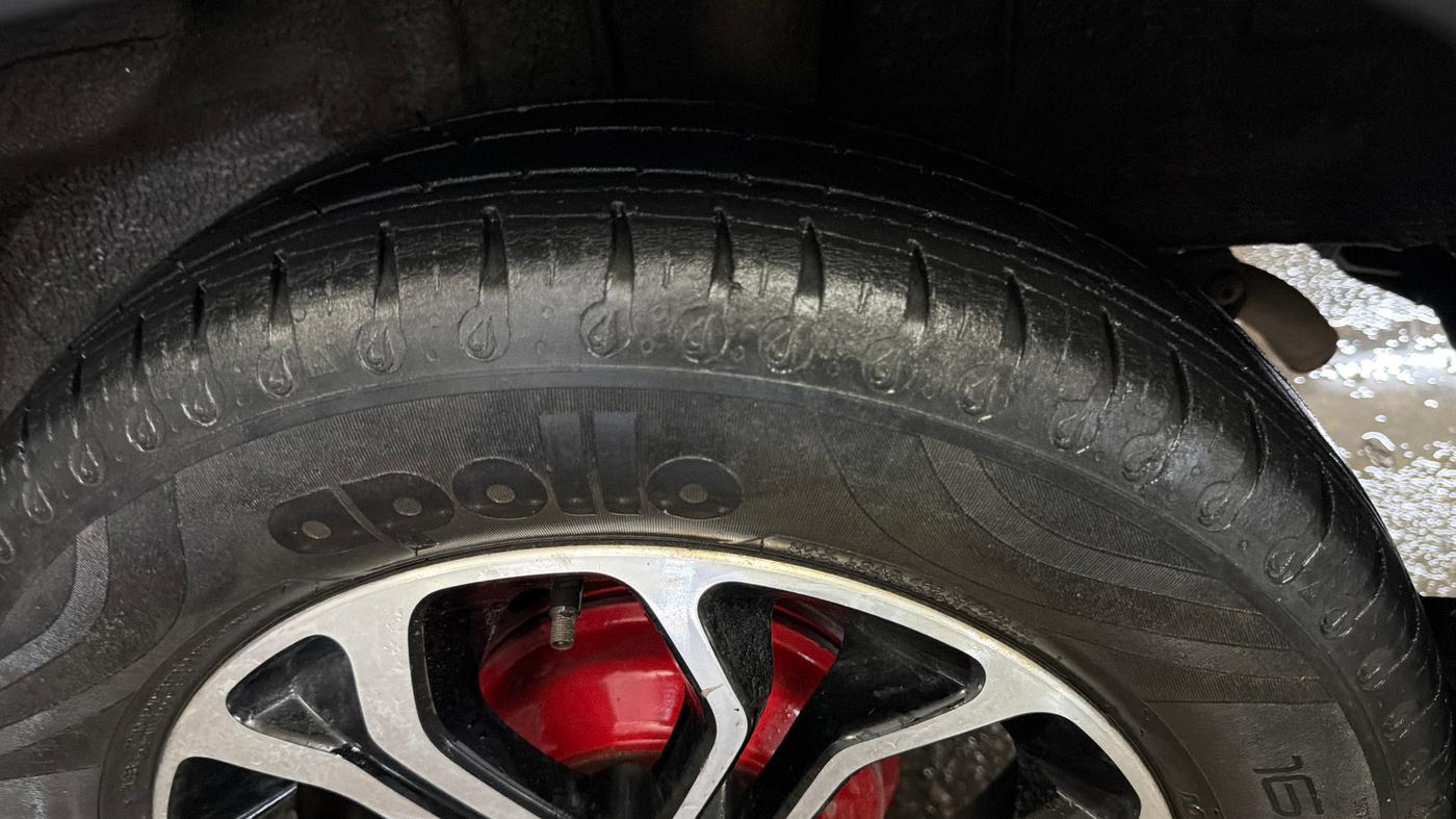 2021 Renault Kwid RXL, Petrol, Manual, 40,654 km, Left Rear Tyre Tread