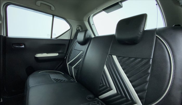 2017 Maruti IGNIS DELTA 1.2 K12, Petrol, Manual, 62,479 km, Right Side Rear Door Cabin