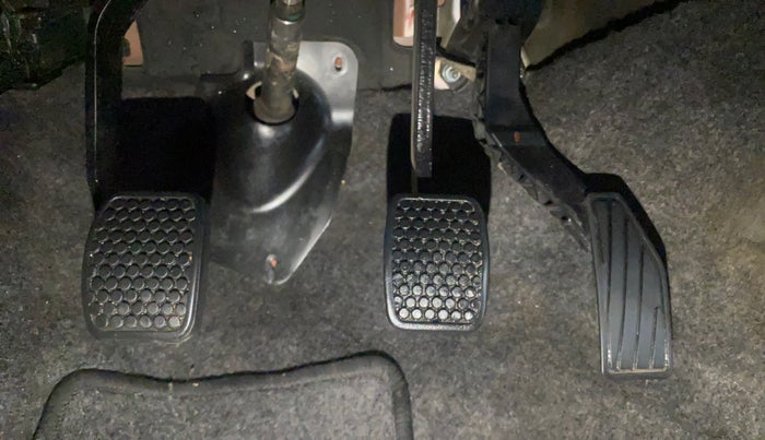 2017 Maruti Alto K10 VXI, Petrol, Manual, 17,625 km, Pedals