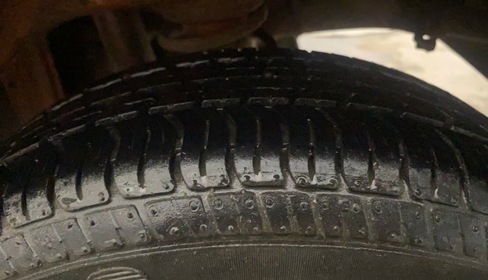 2017 Maruti Alto K10 VXI, Petrol, Manual, 17,625 km, Left Rear Tyre Tread
