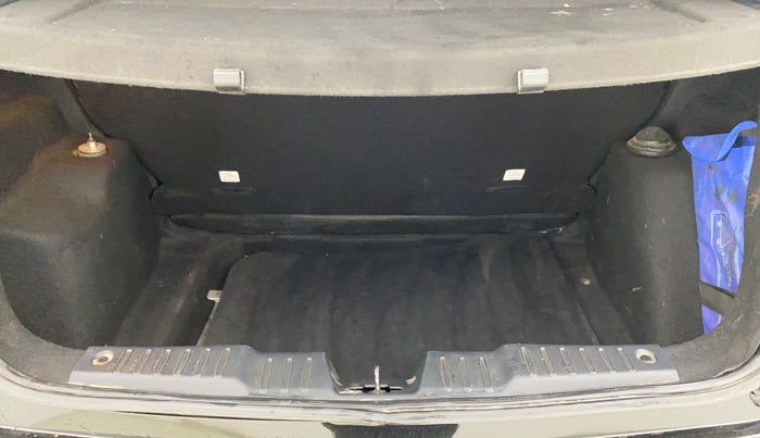 2022 Tata ALTROZ XZA PLUS DARK EDTION, Petrol, Automatic, 76,384 km, Boot Inside