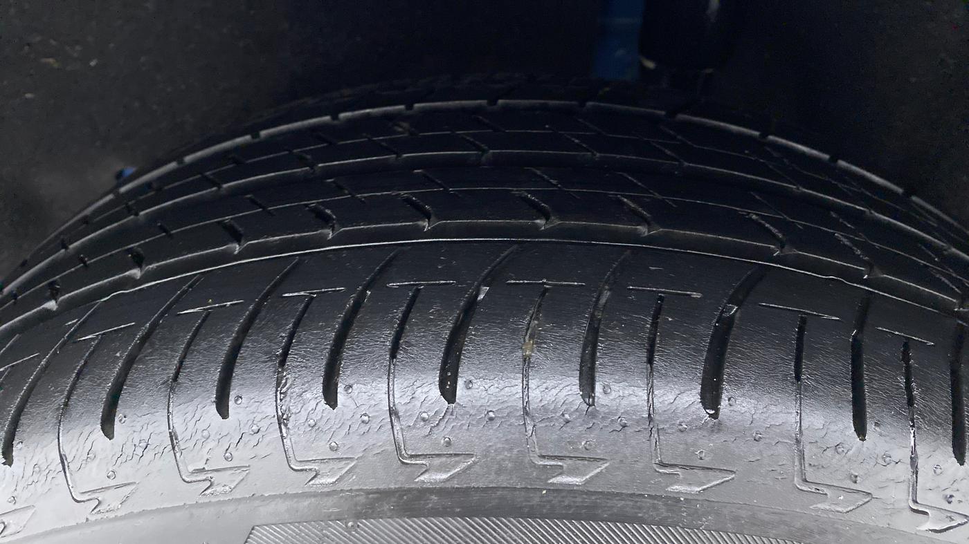 2018 Ford Ecosport 1.5 TITANIUM PLUS TI VCT AT, Petrol, Automatic, 39,722 km, Left Rear Tyre Tread