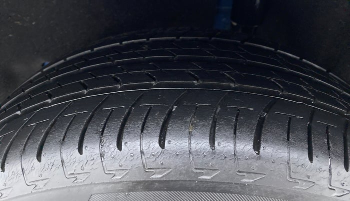 2018 Ford Ecosport 1.5 TITANIUM PLUS TI VCT AT, Petrol, Automatic, 39,722 km, Left Rear Tyre Tread