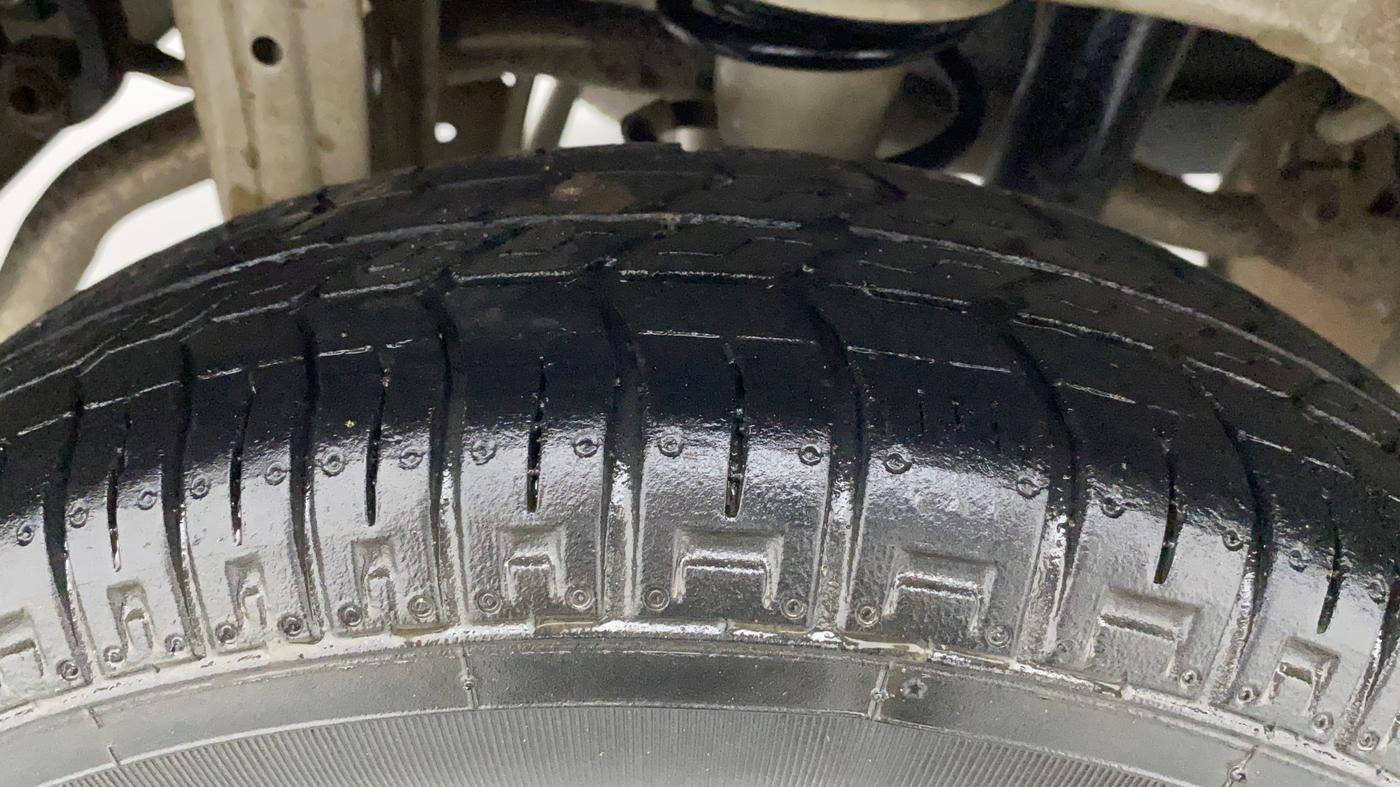 2017 Maruti Alto 800 LXI, Petrol, Manual, 69,597 km, Right Rear Tyre Tread