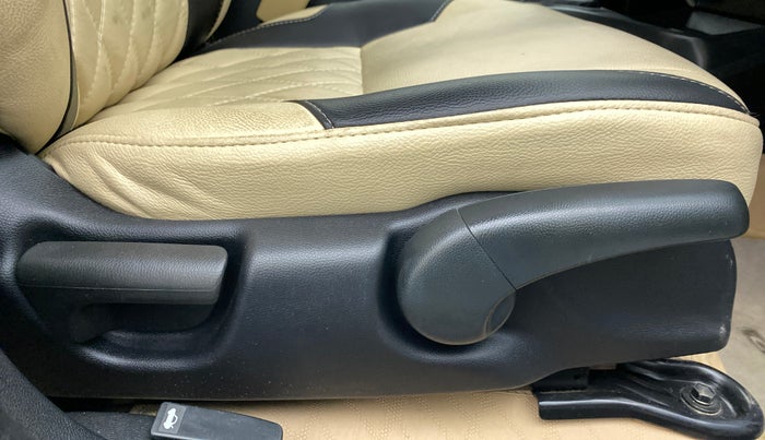 2021 Honda City 1.5L I-VTEC SV, Petrol, Manual, 22,157 km, Driver Side Adjustment Panel