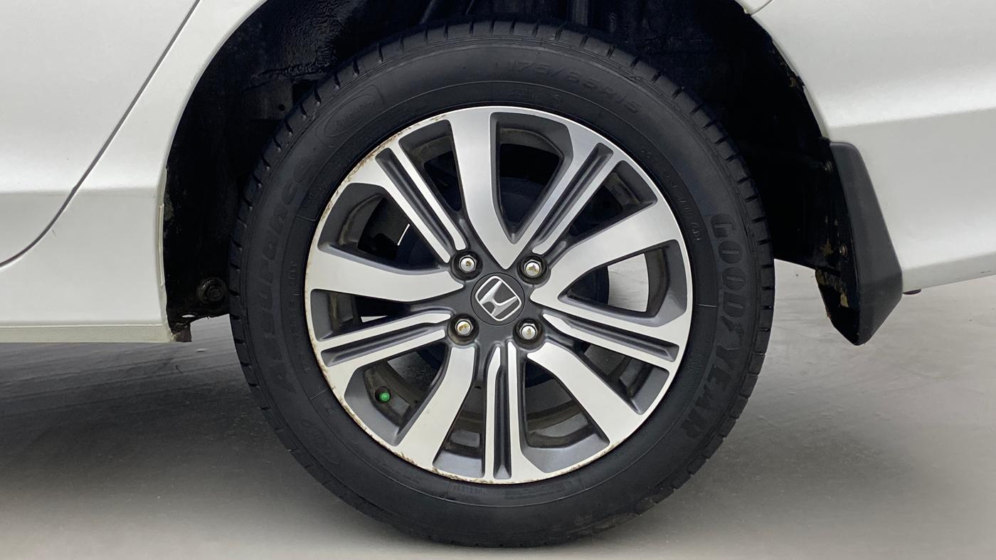 2021 Honda City 1.5L I-VTEC SV, Petrol, Manual, 22,157 km, Left Rear Wheel