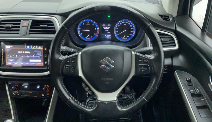 2016 Maruti S Cross ALPHA 1.6, Diesel, Manual, 70,128 km, Steering Wheel Close Up