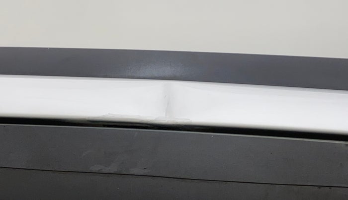 2016 Mahindra XUV500 W10 AT, Diesel, Automatic, 92,608 km, Left C pillar - Slightly dented