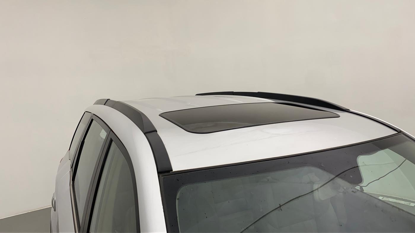 2016 Mahindra XUV500 W10 AT, Diesel, Automatic, 92,608 km, Roof