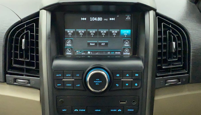 2016 Mahindra XUV500 W10 AT, Diesel, Automatic, 92,608 km, Infotainment System