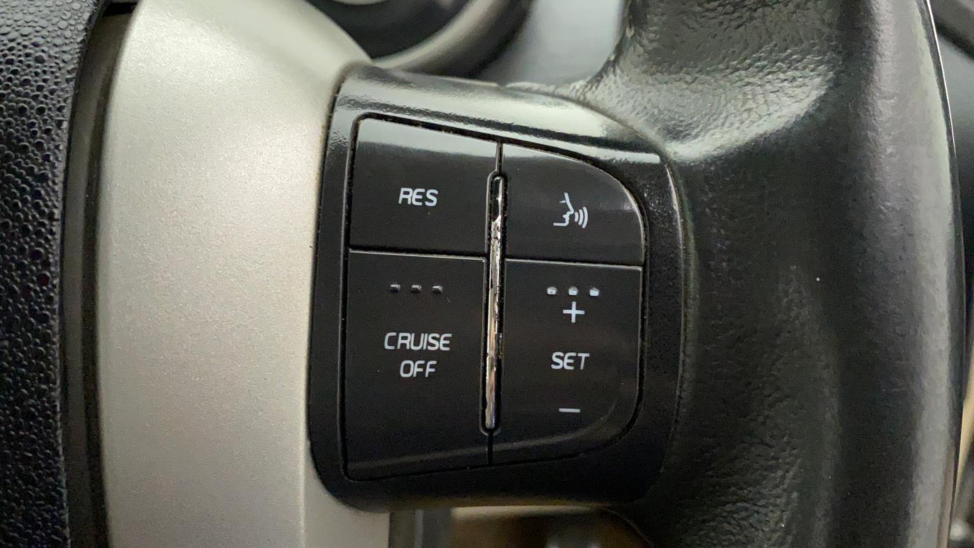 2016 Mahindra XUV500 W10 AT, Diesel, Automatic, 92,608 km, Adaptive Cruise Control