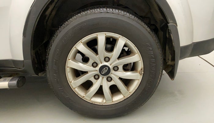 2016 Mahindra XUV500 W10 AT, Diesel, Automatic, 92,608 km, Left Rear Wheel