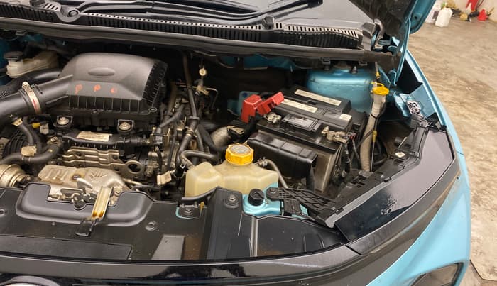 2025 Tata NEXON FEARLESS + SUNROOF DUAL TONE 1.2 PETROL, Petrol, Manual, 23,000 km, Engine View - Left