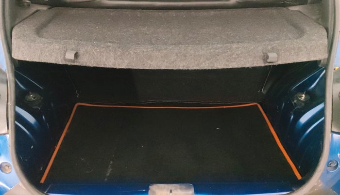 2019 Renault Kwid CLIMBER 1.0 (O), Petrol, Manual, 40,008 km, Boot Inside