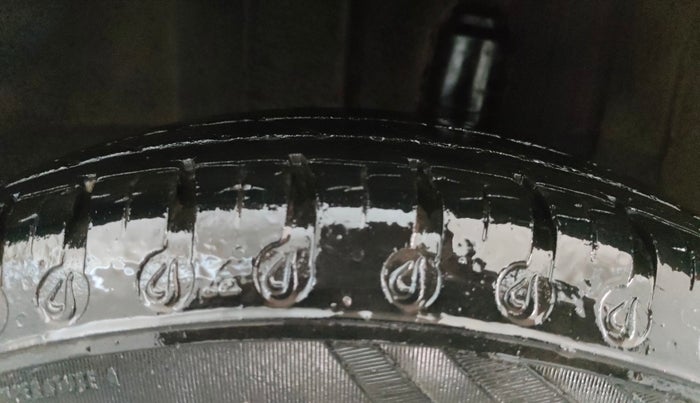 2019 Renault Kwid CLIMBER 1.0 (O), Petrol, Manual, 40,008 km, Left Rear Tyre Tread