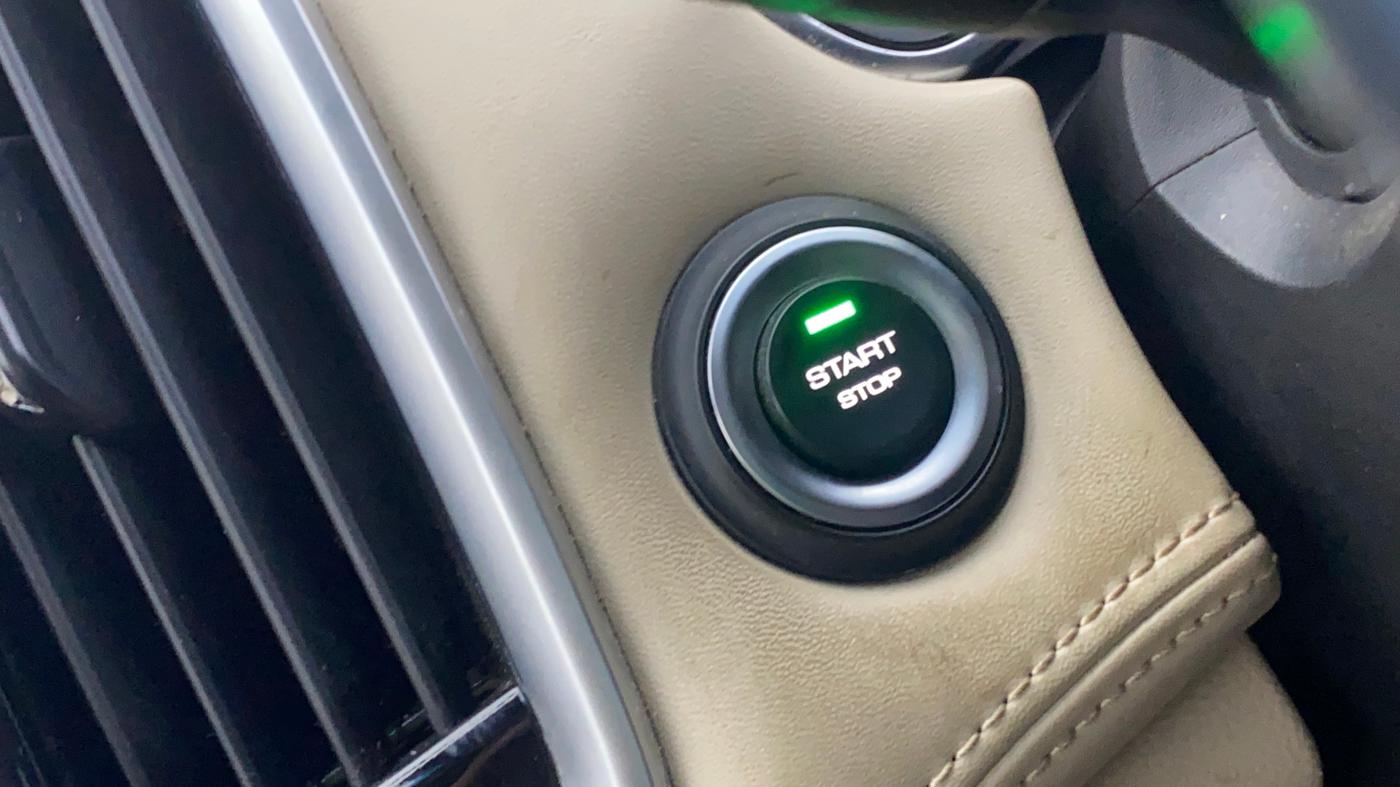 2022 MG HECTOR SHARP 1.5 CVT PETROL DUAL TONE, Petrol, Automatic, 17,166 km, Keyless Start/ Stop Button