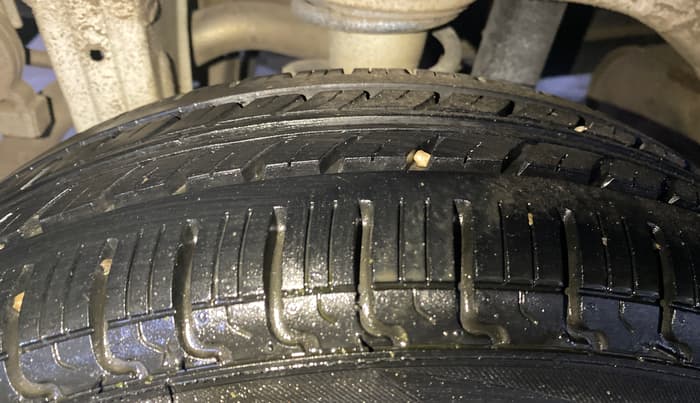 2016 Maruti Alto K10 VXI AMT, Petrol, Automatic, 73,373 km, Right Rear Tyre Tread