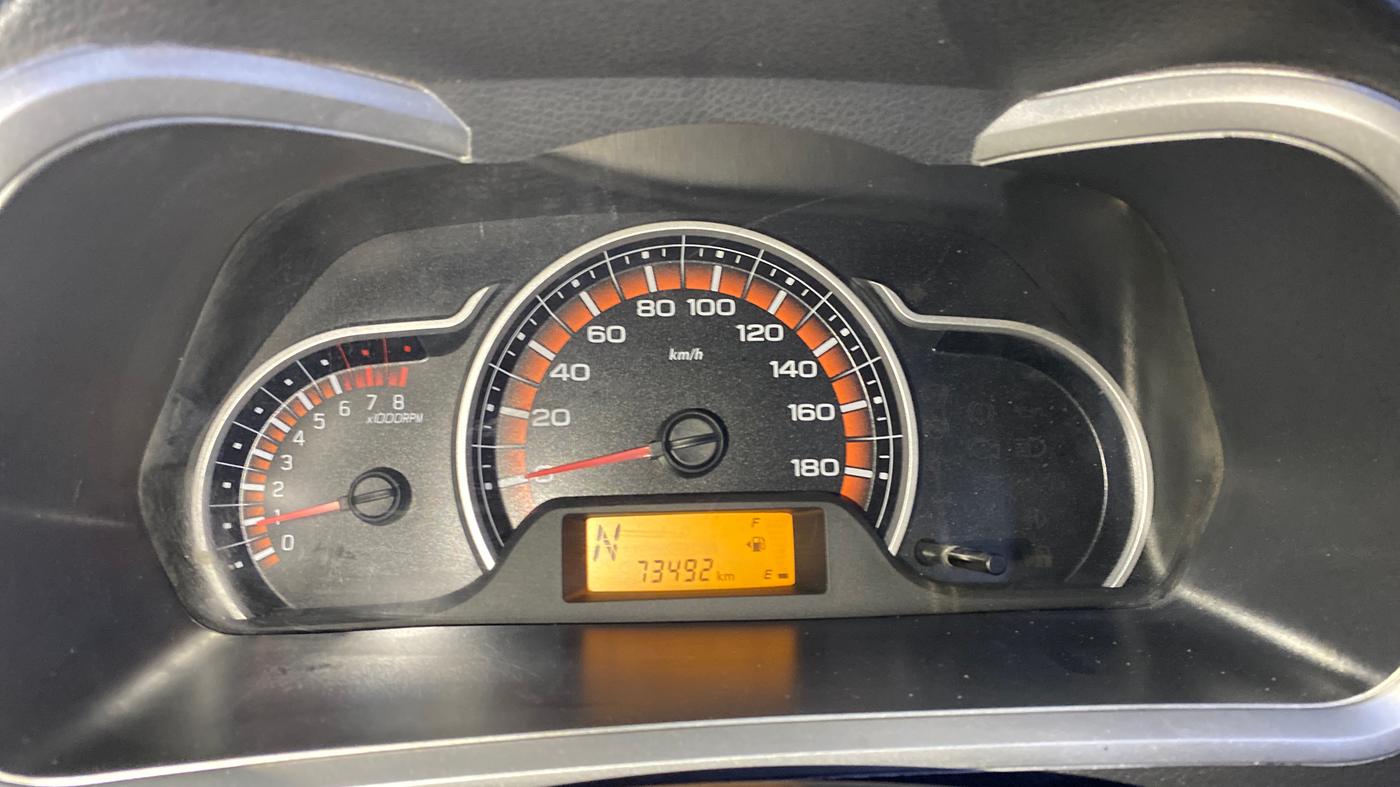 2016 Maruti Alto K10 VXI AMT, Petrol, Automatic, 73,373 km, Odometer Image