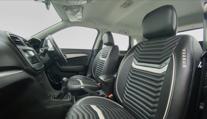 2018 Maruti Vitara Brezza ZDI PLUS, Diesel, Manual, 27,778 km, Right Side Front Door Cabin