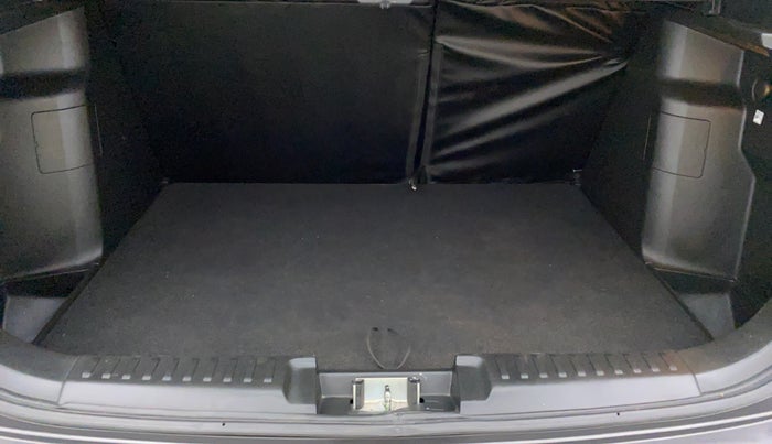 2018 Maruti Vitara Brezza ZDI PLUS, Diesel, Manual, 27,778 km, Boot Inside