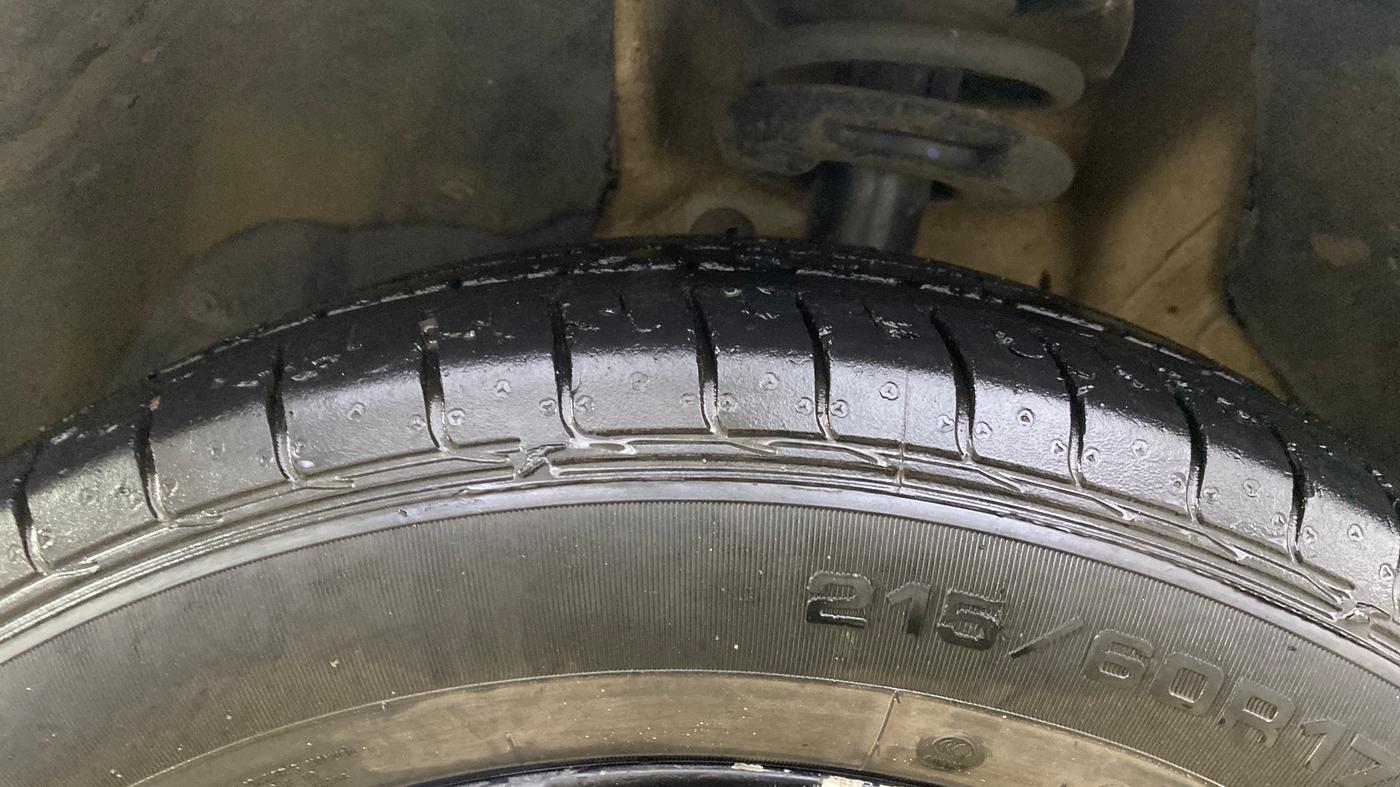 2019 MG HECTOR SHARP HYBRID 1.5 PETROL, Petrol, Manual, 37,001 km, Left Front Tyre Tread