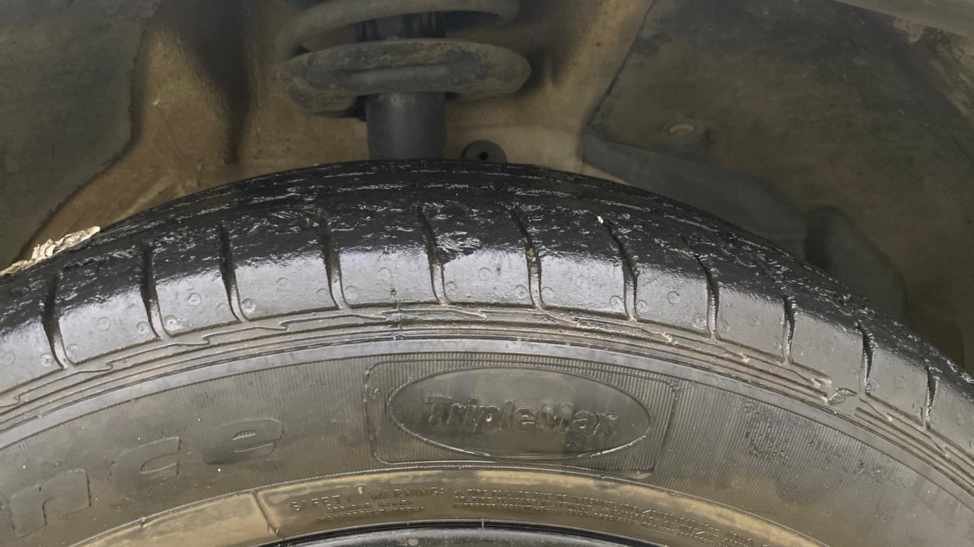 2019 MG HECTOR SHARP HYBRID 1.5 PETROL, Petrol, Manual, 37,001 km, Right Front Tyre Tread