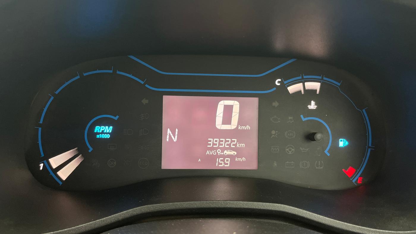 2022 Renault Kwid RXT 1.0 AMT (O), Petrol, Automatic, 39,321 km, Odometer Image