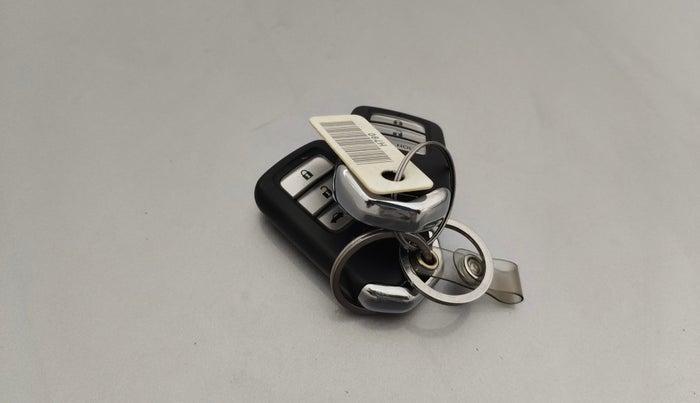 2021 Honda Amaze 1.2L I-VTEC VX CVT, Petrol, Automatic, 52,473 km, Key Close Up