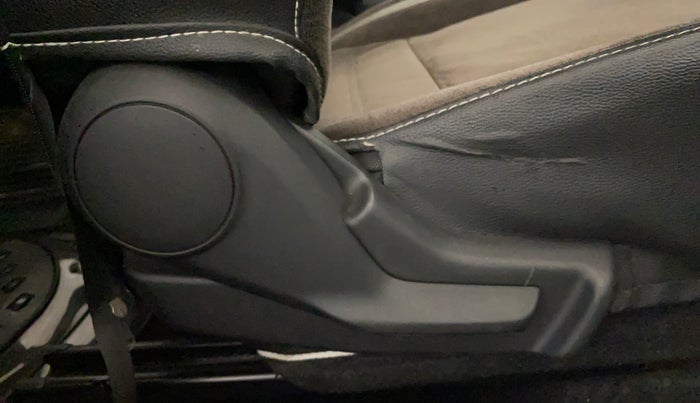 2017 Maruti Baleno DELTA PETROL 1.2, Petrol, Manual, 15,147 km, Driver Side Adjustment Panel