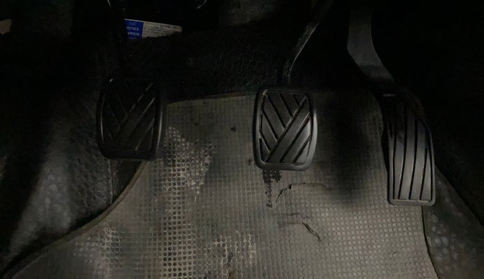 2019 Maruti Vitara Brezza VDI, Diesel, Manual, 69,652 km, Pedals