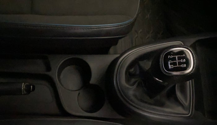 2021 Hyundai GRAND I10 NIOS SPORTZ 1.2 KAPPA VTVT DUAL TONE, Petrol, Manual, 35,994 km, Gear Lever