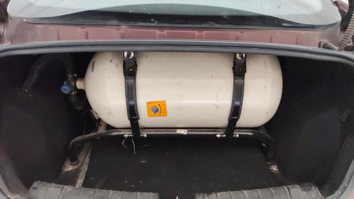 2022 Tata TIGOR XZ CNG, CNG, Manual, 51,827 km, Boot Inside