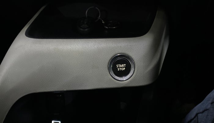 2021 Nissan MAGNITE XV MT, Petrol, Manual, 43,792 km, Keyless Start/ Stop Button