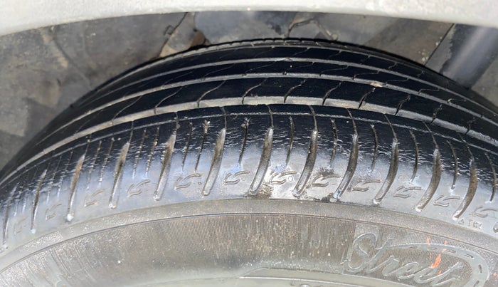 2020 Hyundai VENUE SX 1.0 TURBO IMT, Petrol, Manual, 14,994 km, Left Rear Tyre Tread