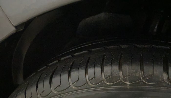 2019 Ford Ecosport TITANIUM 1.5L PETROL, Petrol, Manual, 16,138 km, Left Front Tyre Tread