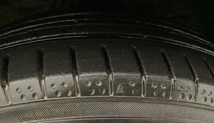 2015 Honda City 1.5L I-VTEC SV, CNG, Manual, 62,581 km, Right Front Tyre Tread