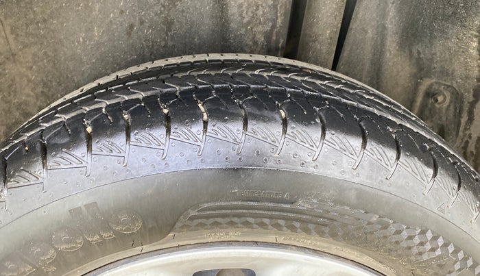 2024 Maruti Grand Vitara SIGMA SMART HYBRID, Petrol, Manual, 25,788 km, Left Rear Tyre Tread