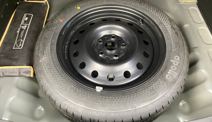 2024 Maruti Grand Vitara SIGMA SMART HYBRID, Petrol, Manual, 25,788 km, Spare Tyre