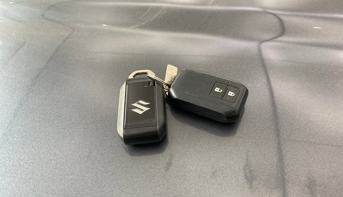 2024 Maruti Grand Vitara SIGMA SMART HYBRID, Petrol, Manual, 25,788 km, Key Close Up