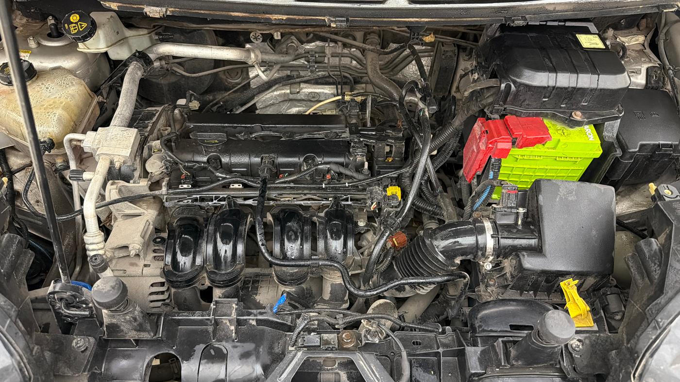 2015 Ford Ecosport TITANIUM 1.5L PETROL AT, Petrol, Automatic, 45,763 km, Engine View